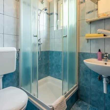 Ane Apartment