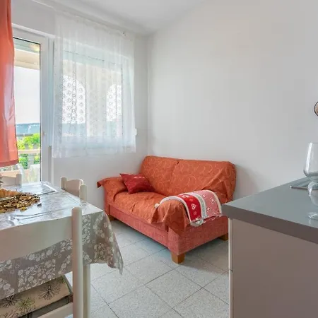 Ane Apartment