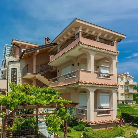 Ane Apartment Lopar