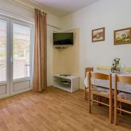 Apartment Ane *