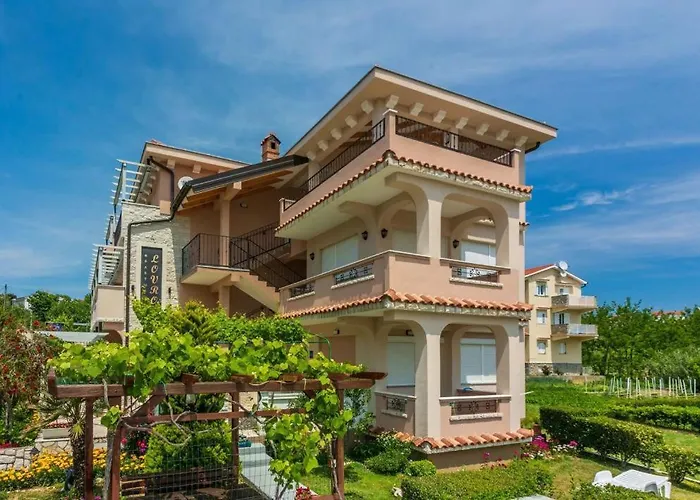 Ane Apartment Lopar